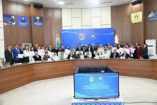 В Астане подвели итоги года 30-летия столичной Ассамблеи народа Казахстана (4)