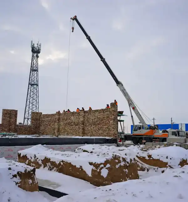 Аким Павлодарской области проверил реализацию инфраструктурных проектов в Аксу (6)