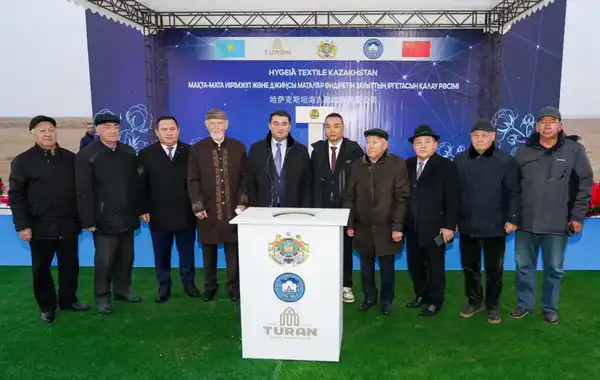 В ТУРКЕСТАНЕ ЗАЛОЖЕНА КАПСУЛА ЗАВОДА, КОТОРЫЙ БУДЕТ ПРОИЗВОДИТЬ 10 МЛН МЕТРОВ ДЖИНСОВОЙ ТКАНИ В ГОД (3)