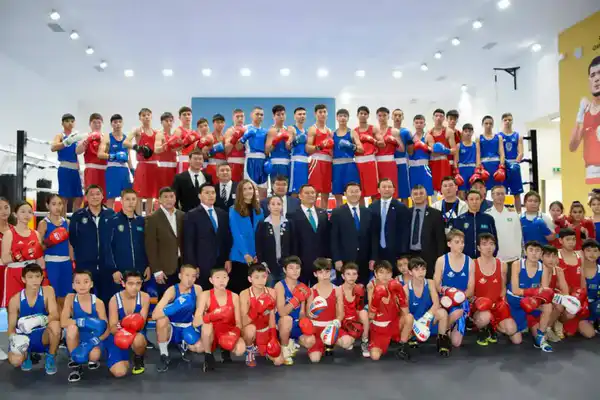 В г.Кокшетау Генеральный Прокурор открыл здание спортивного комплекса «Көкше Арена» (3)