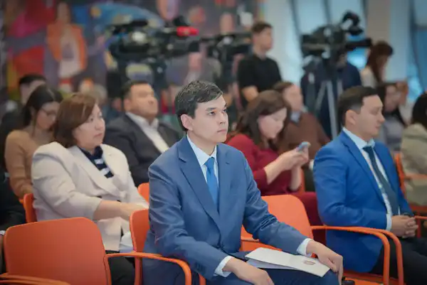 РАСШИРЕННАЯ ПРЕСС-ВСТРЕЧА: ДОСТУПНОСТЬ ОБРАЗОВАНИЯ, РАЗВИТИЕ НАУКИ И ИИ (6)