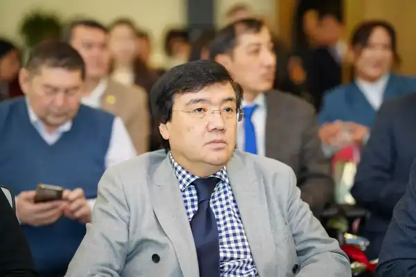 Министр науки и высшего образования РК встретился с жителями Астаны (7)