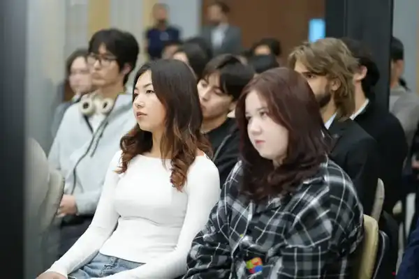 Генеральный директор Yandex Qazaqstan обсудил технологические тренды со студентами (6)