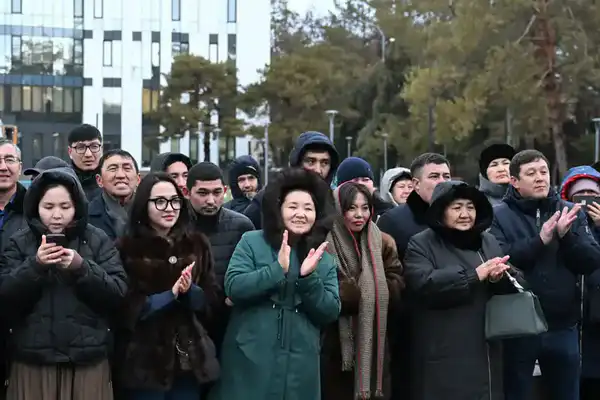 Учреждения культуры Жетісу получили ключи от автомобилей (7)