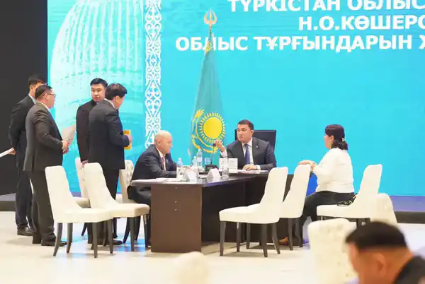 ОКОЛО 100 ЖИТЕЛЕЙ ТУРКЕСТАНСКОЙ ОБЛАСТИ ОБРАТИЛОСЬ К АКИМУ НА ПРИЕМЕ ПО ЛИЧНЫМ ВОПРОСАМ (4)