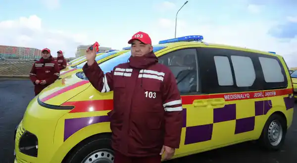 Служба скорой помощи Мангистауской области пополнилась 32 новыми автомобилями (3)