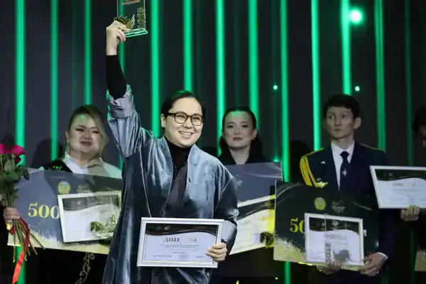 «Жас тұлпар – 2025»: награждены лучшие из молодежи Мангистау (4)