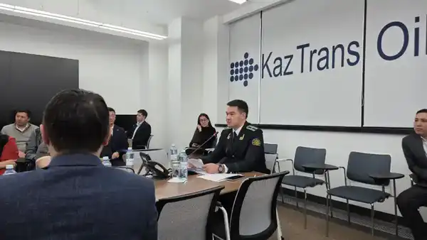 Финансовая и цифровая безопасность: столичным специалистам показали реальные схемы обмана (3)