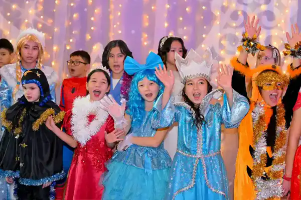 В Семее прошла новогодняя елка акима области (4)