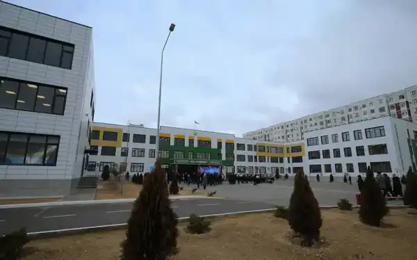 В Мангистауской области успешно завершён национальный проект «Келешек мектептері»: открыта 13-я школа (2)