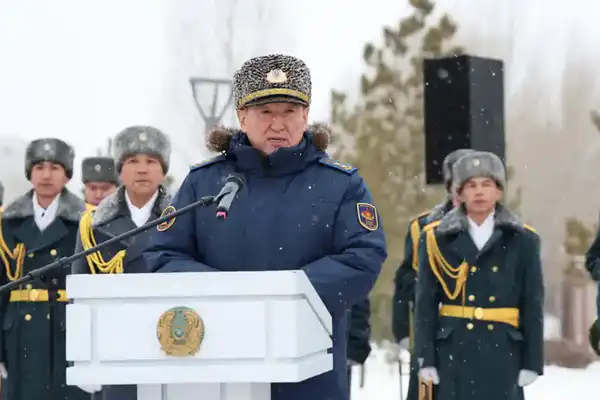 В Вооруженных силах почтили память Героя Советского Союза Бауыржана Момышулы (7)
