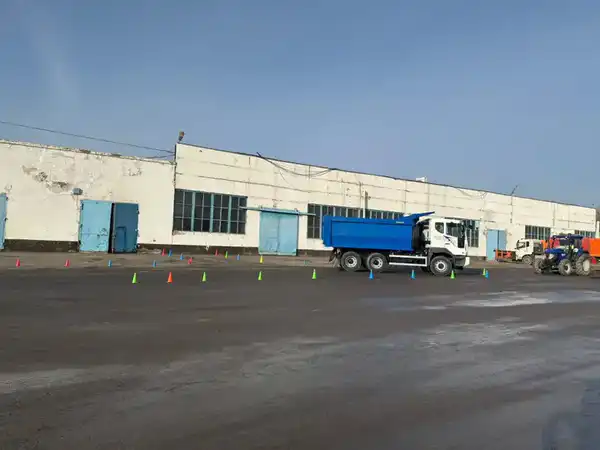 Год рабочих профессий: лучших водителя техники и механизатора определяли в Астане (2)