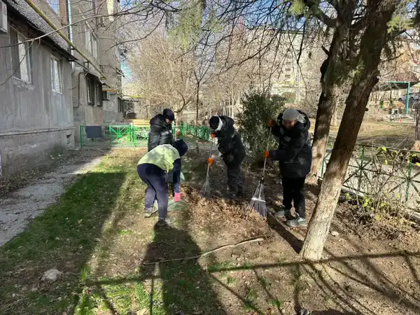 В ШЫМКЕНТЕ СОСТОЯЛАСЬ ОЧЕРЕДНАЯ АКЦИЯ В РАМКАХ АКЦИИ «ТАЗА ҚАЗАҚСТАН» (4)