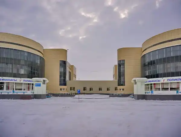 Аким Павлодарской области проверил реализацию инфраструктурных проектов в Аксу (8)