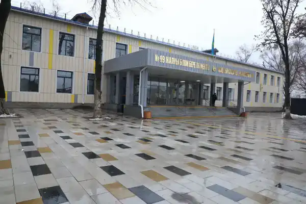 В Алматы состоялось техническое открытие объектов образования (7)