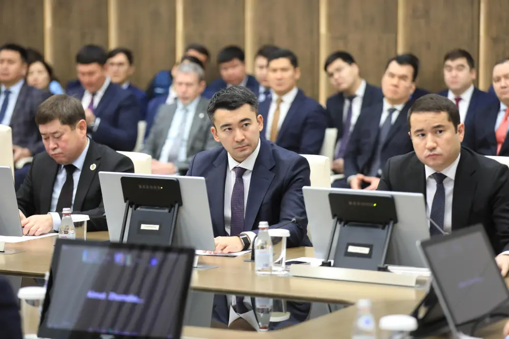 Инвестштабта Ақтөбе облысының бес маңызды жобасы бойынша шешімдер қабылданды (3)