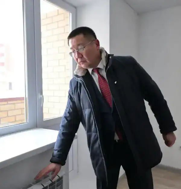 Аким Павлодарской области Асаин Байханов совершил рабочий объезд Экибастуза, в ходе которого ознакомился с реализацией ряда социально значимых проектов (9)