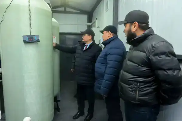 В поселке Шаган запущен центральный водопровод (4)