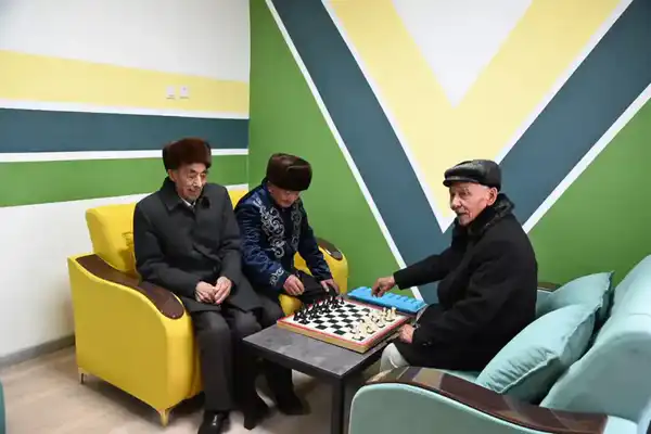 ТУРКЕСТАН: В СУЗАКЕ ОТКРЫТ ЦЕНТР АКТИВНОГО ДОЛГОЛЕТИЯ И РАВНОГО ОБЩЕСТВА (2)