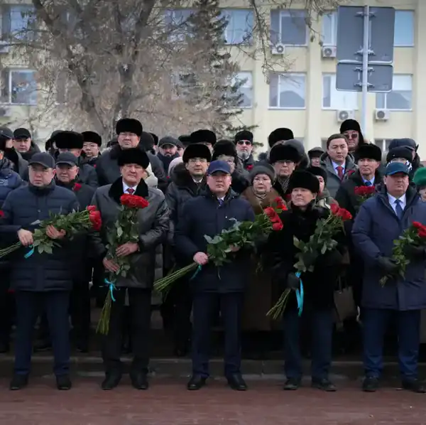 День Независимости: в Павлодаре почтили память героев декабрьских событий (3)