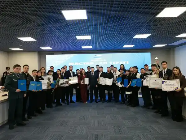 В Акмолинской области отметили активную молодежь (4)