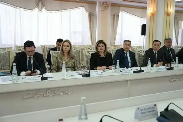 Министр юстиции Ерлан Сарсембаев принял участие в круглом столе «Антикоррупционная устойчивость и конституционные права человека: формула “Закон и Порядок”» (7)