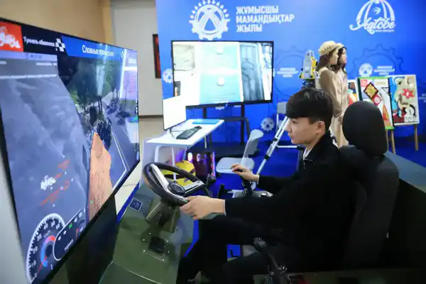 Актобе стал международной диалоговой площадкой по вопросам профессионального образования (9)