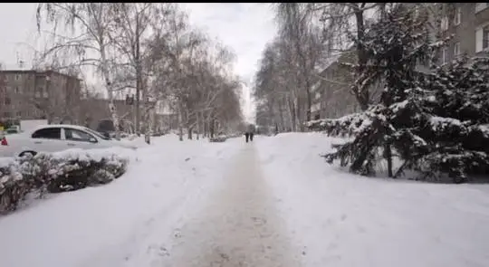 Аким ВКО проверил очистку улиц Усть-Каменогорска от снега и работу транспорта (2)