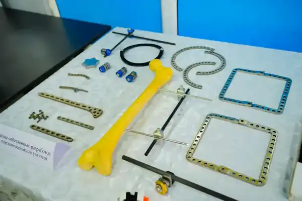 В Астане официально открыли производство отечественных медицинских изделий для травматологии и ортопедии (2)