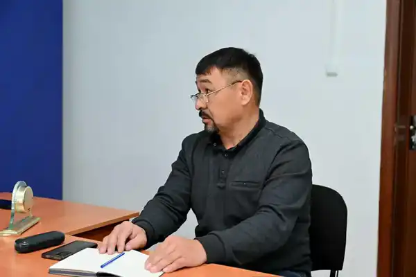 Аким области провел личный прием жителей района Жаңасемей (6)
