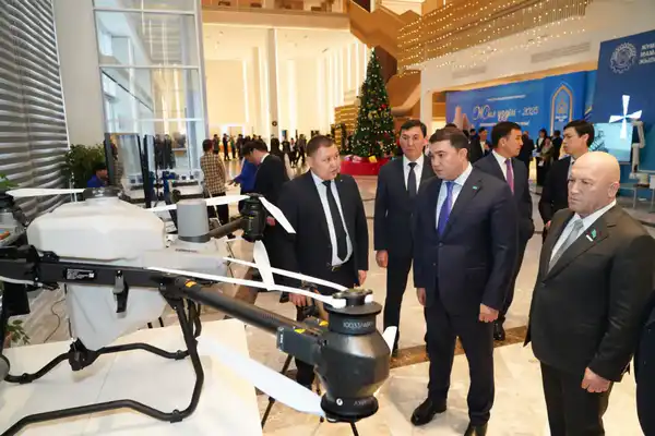 В ТУРКЕСТАНЕ ТОРЖЕСТВЕННО ПОДВЕЛИ ИТОГИ ГОДА РАБОЧИХ ПРОФЕССИЙ (4)