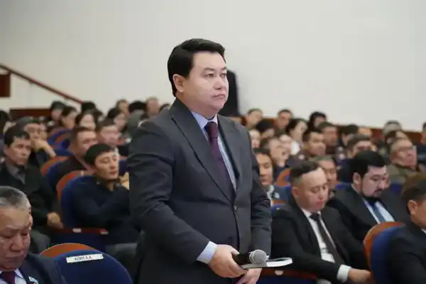 Аким Акмолинской области Марат Ахметжанов провел встречу с жителями Коргалжынского района (4)