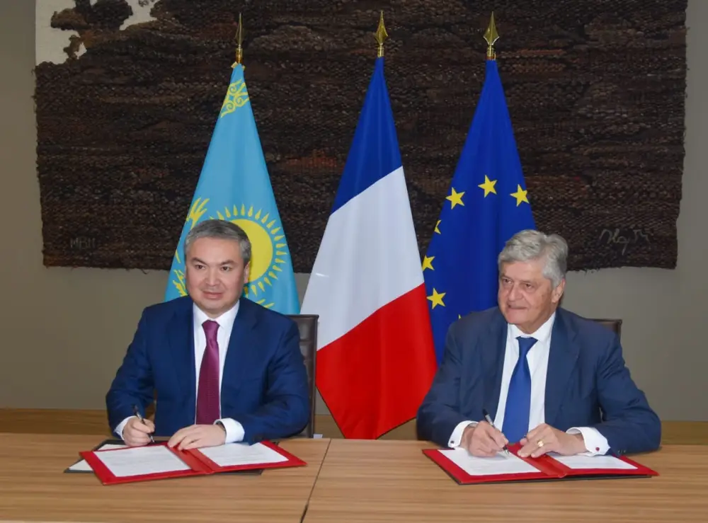 В Париже состоялось 16-е заседание Межправительственной комиссии по торгово-экономическому сотрудничеству Казахстана и Франции (5)