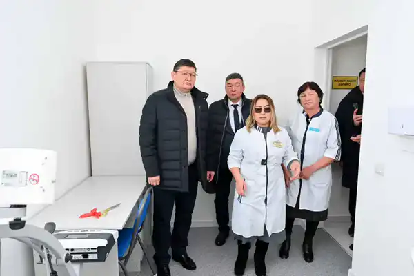 Аким области посетил село Ер-Кабанбай Урджарского района (3)