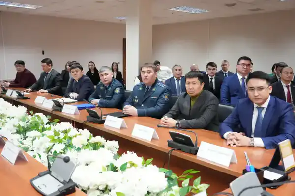 Награждение сотрудников по итогам аудита ИКАО по авиационной безопасности (3)