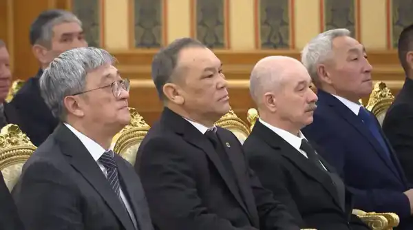 Инженеры-энергетики из Мангистау получили государственные награды от Президента (5)