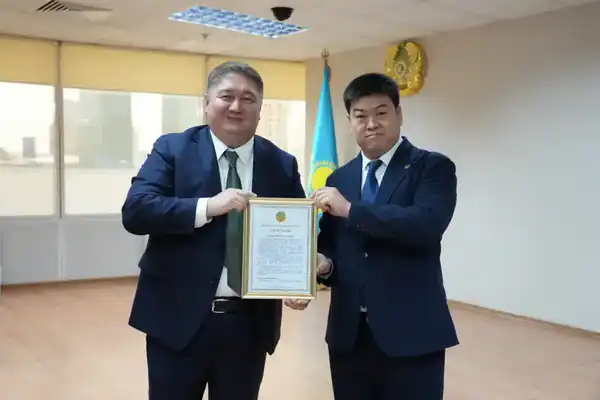 Награждение сотрудников по итогам аудита ИКАО по авиационной безопасности (7)