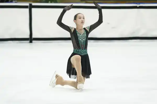 В Астане юниоры соревнуются в фигурном катании (5)