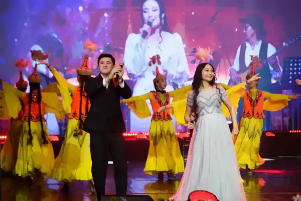 В Мангистау состоялся гала-концерт, посвящённый 50-летию областной филармонии (5)