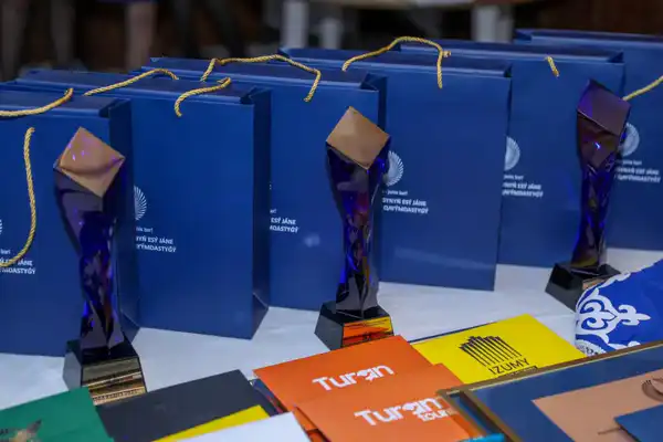 ТУРКЕСТАН: НАГРАЖДЕНЫ ЛУЧШИЕ СПЕЦИАЛИСТЫ, ВНЕСШИЕ ВКЛАД В РАЗВИТИЕ ВОДНЫХ ВИДОВ СПОРТА (5)