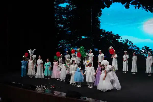 В ТУРКЕСТАНЕ СОСТОЯЛАСЬ ПРЕМЬЕРА МЮЗИКЛА «СВЕТ» НОВОГО ИНКЛЮЗИВНОГО ТЕАТРА «ДАРА ҰРПАҚ» (9)