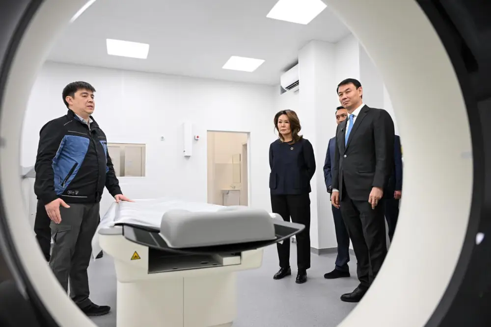 В Бостандыкском районе Алматы готовится к запуску новая городская поликлиника (3)