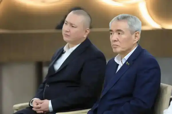 Аким области встретился с представителями региональных средств массовой информации (3)