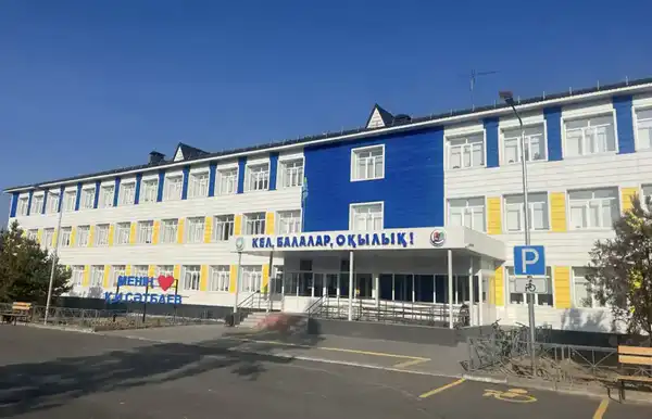 Бейбит Исабаев раскритиковал темпы ремонта Аксуской районной больницы (3)