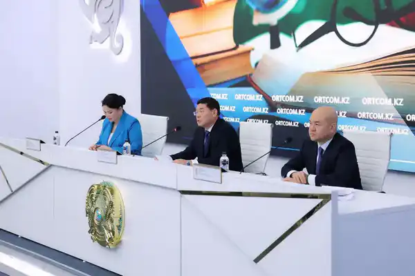 В Казахстане в три раза сократилось количество нарушений прав педагогов (2)