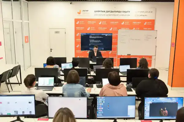 Более 17 тысяч астанчан получили новые навыки благодаря проекту JOLTAP (3)