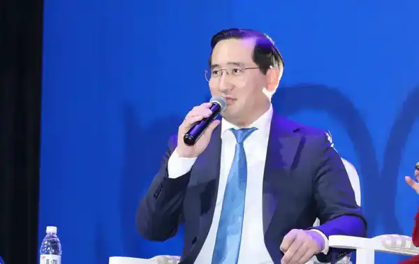 В Актау прошёл региональный форум по укреплению института семьи и популяризации национальных ценностей (6)