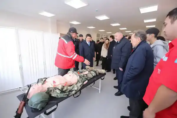 Служба скорой помощи Мангистауской области пополнилась 32 новыми автомобилями (7)