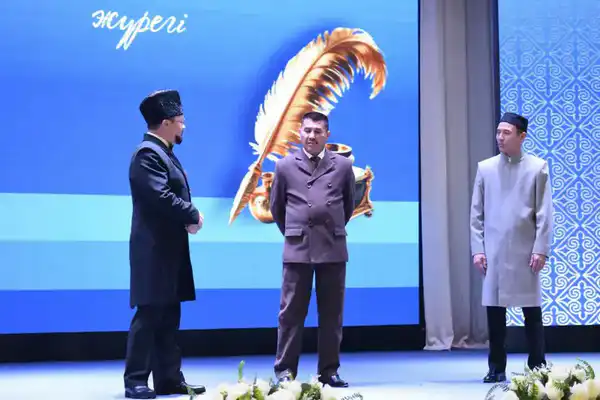 В рамках проекта «Библиотека Абай жолы» вышло 25 книг 19 авторов (7)