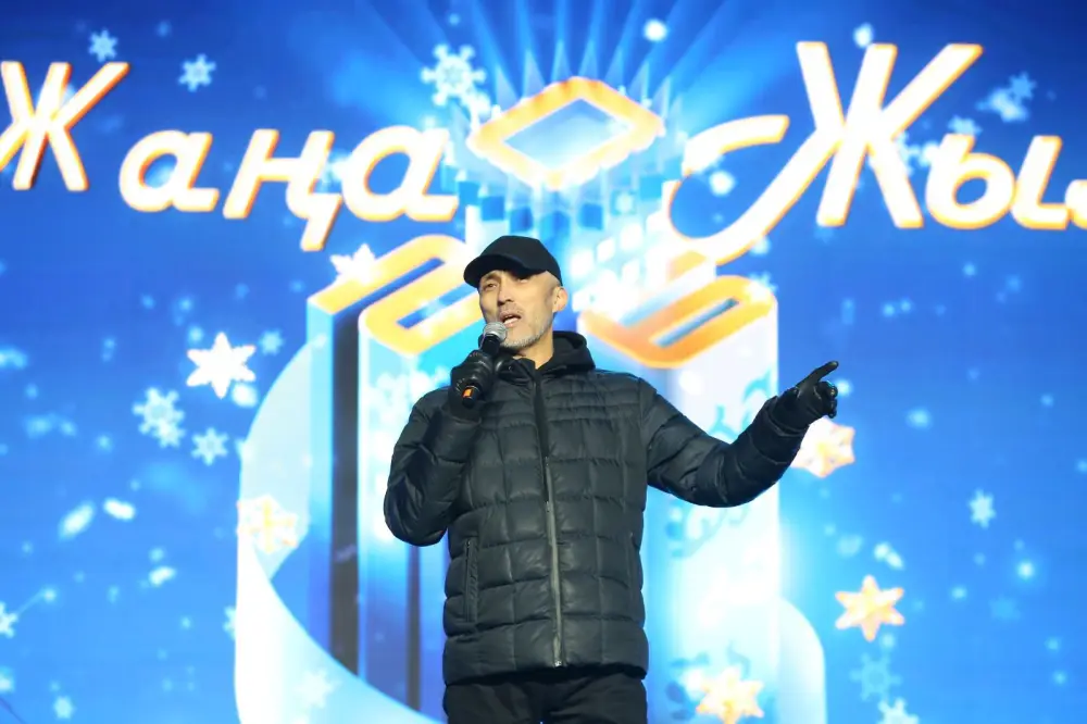Туристы из Дубая отмечают доброжелательность казахстанцев на новогоднем шоу Алматы (8)